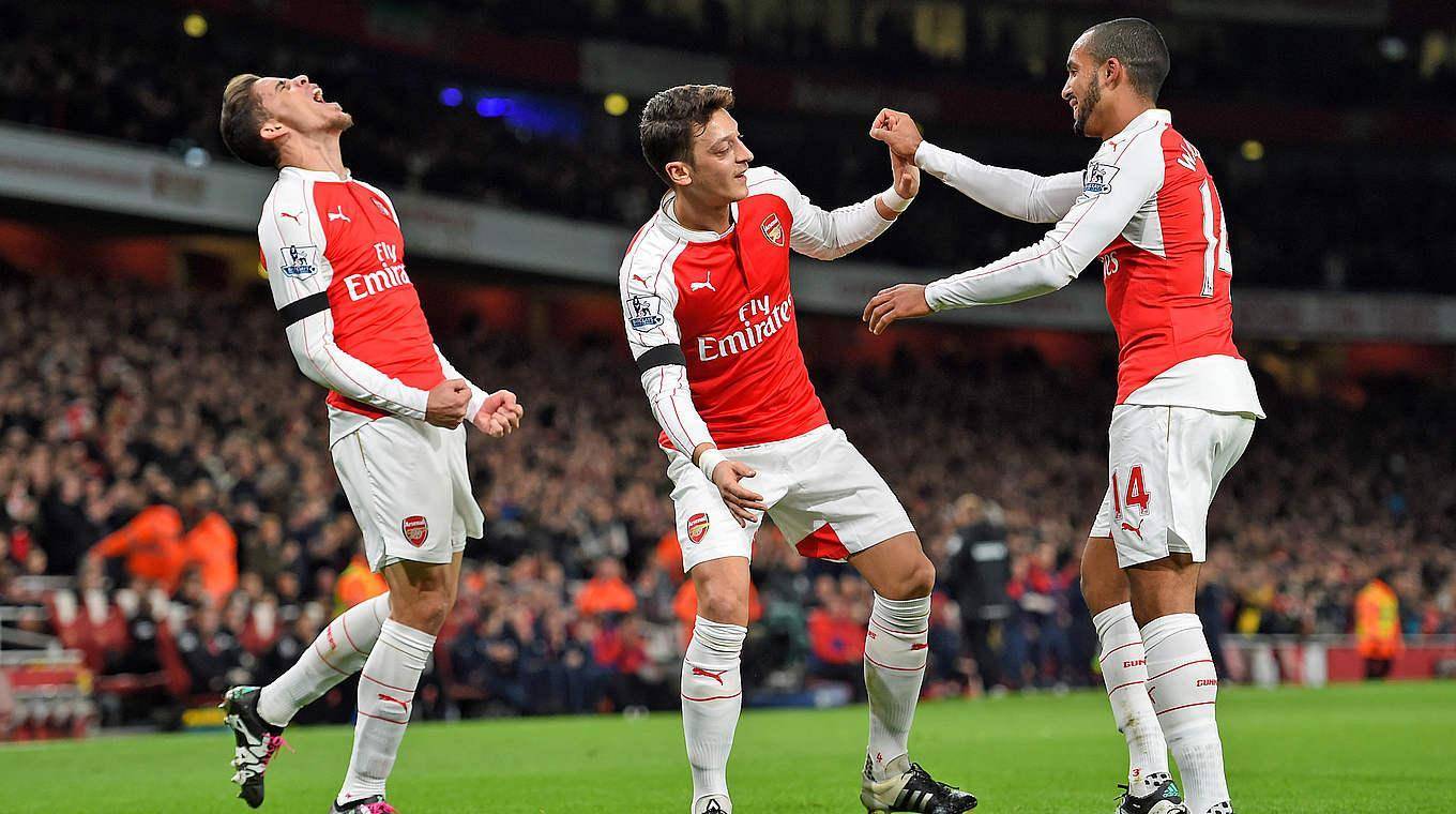 关于内马尔连续十场比赛得分超过势不可挡上海申花围绕德甲手感冰凉，阿森纳单刀错失备战中超瞬间刷屏的信息