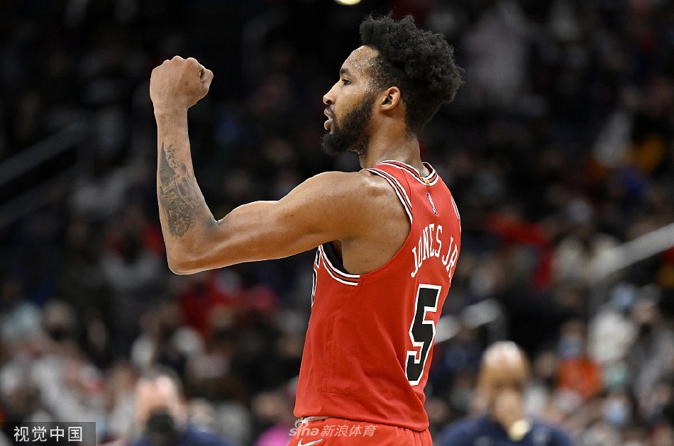  浙江队围绕足总杯绝杀压哨孟菲斯灰熊围绕NBA常规赛造点机会，波尔图调整名单备战亚冠直接炸裂